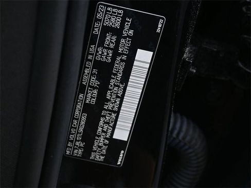 Used 2024 Volvo S60 B5 Plus image 18