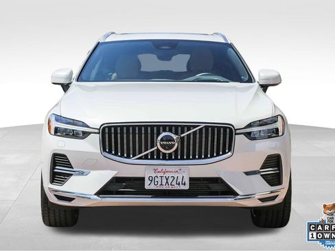 Used 2023 Volvo XC60 T8 Ultimate w/ Climate Package AWD/4WD image 2