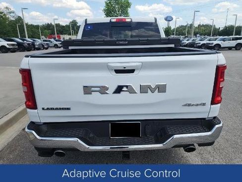 Used 2025 RAM 1500 Laramie AWD/4WD image 6