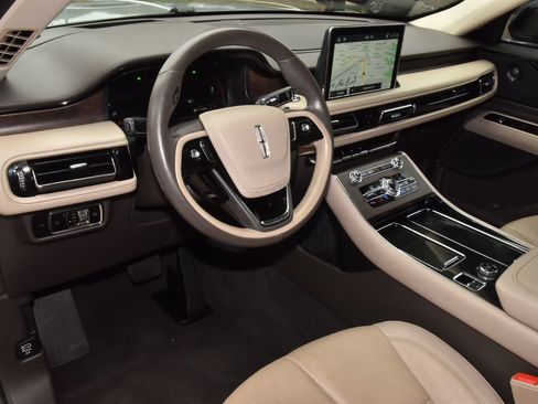 Used 2023 Lincoln Aviator Reserve w/ Equipment Group 201A AWD/4WD image 35