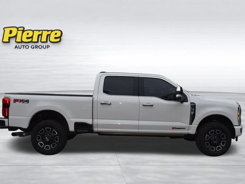 Used 2024 Ford F350 Platinum w/ FX4 Off-Road Package image 3