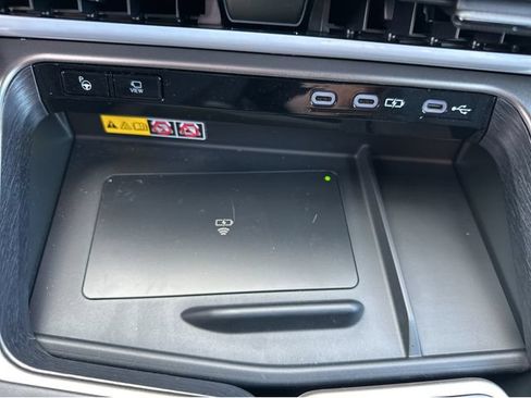 New 2026 Lexus TX 500h AWD image 32