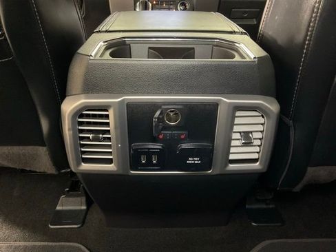 Certified 2019 Ford F150 Platinum image 17