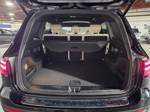 New 2026 Mercedes-Benz GLB 250 4MATIC image 18