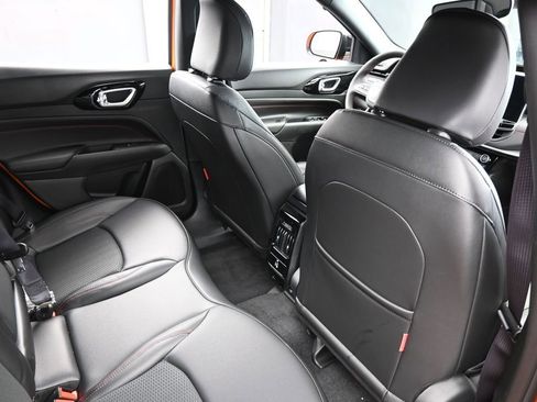 New 2026 Jeep Compass Trailhawk image 37