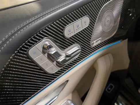 Used 2024 Mercedes-Benz GLS 63 AMG 4MATIC image 18