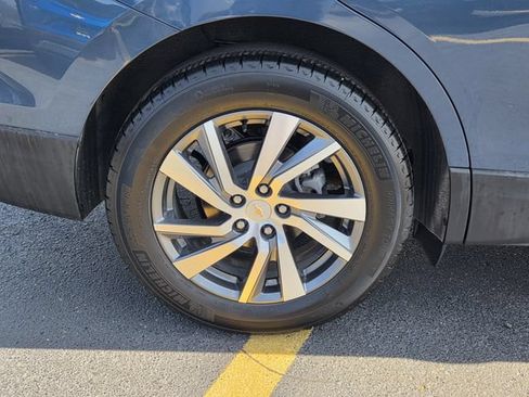 Certified 2024 Chevrolet Equinox LT w/ LPO, Floor Liner Package FWD image 9