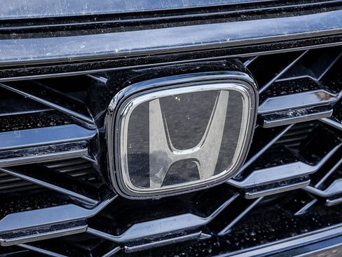 Used 2024 Honda CR-V Sport-L image 17