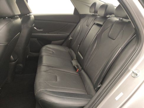 Used 2021 Hyundai Elantra Limited w/ Cargo Package FWD image 18