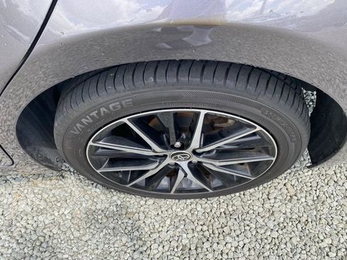 Used 2022 Toyota Camry SE image 25