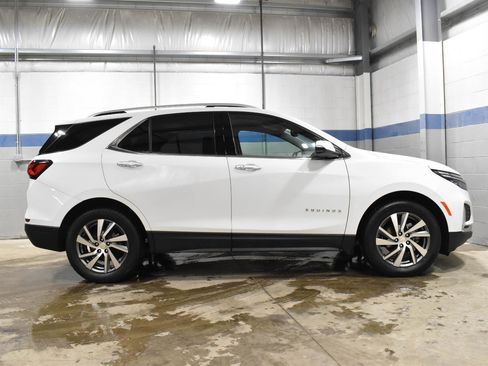 Used 2022 Chevrolet Equinox Premier image 27
