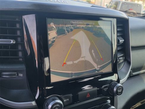 Used 2019 RAM 1500 Big Horn image 29