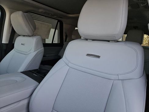 New 2026 Ford Expedition Max Platinum image 21