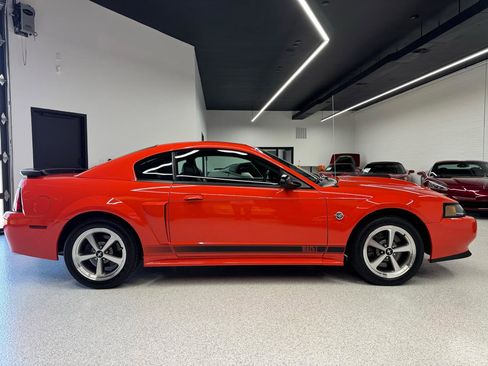 Used 2004 Ford Mustang Mach 1 RWD image 17