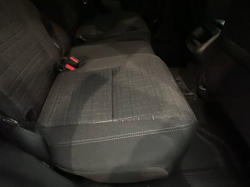 New 2026 Honda HR-V LX image 13