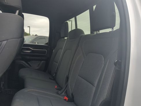Used 2022 RAM 1500 Big Horn AWD/4WD image 24