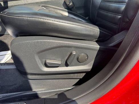 Used 2024 Ford Edge SEL AWD/4WD image 30