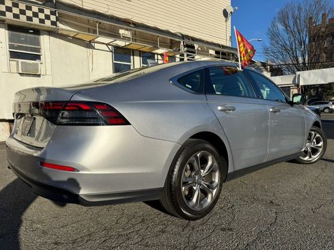Used 2024 Honda Accord EX image 4
