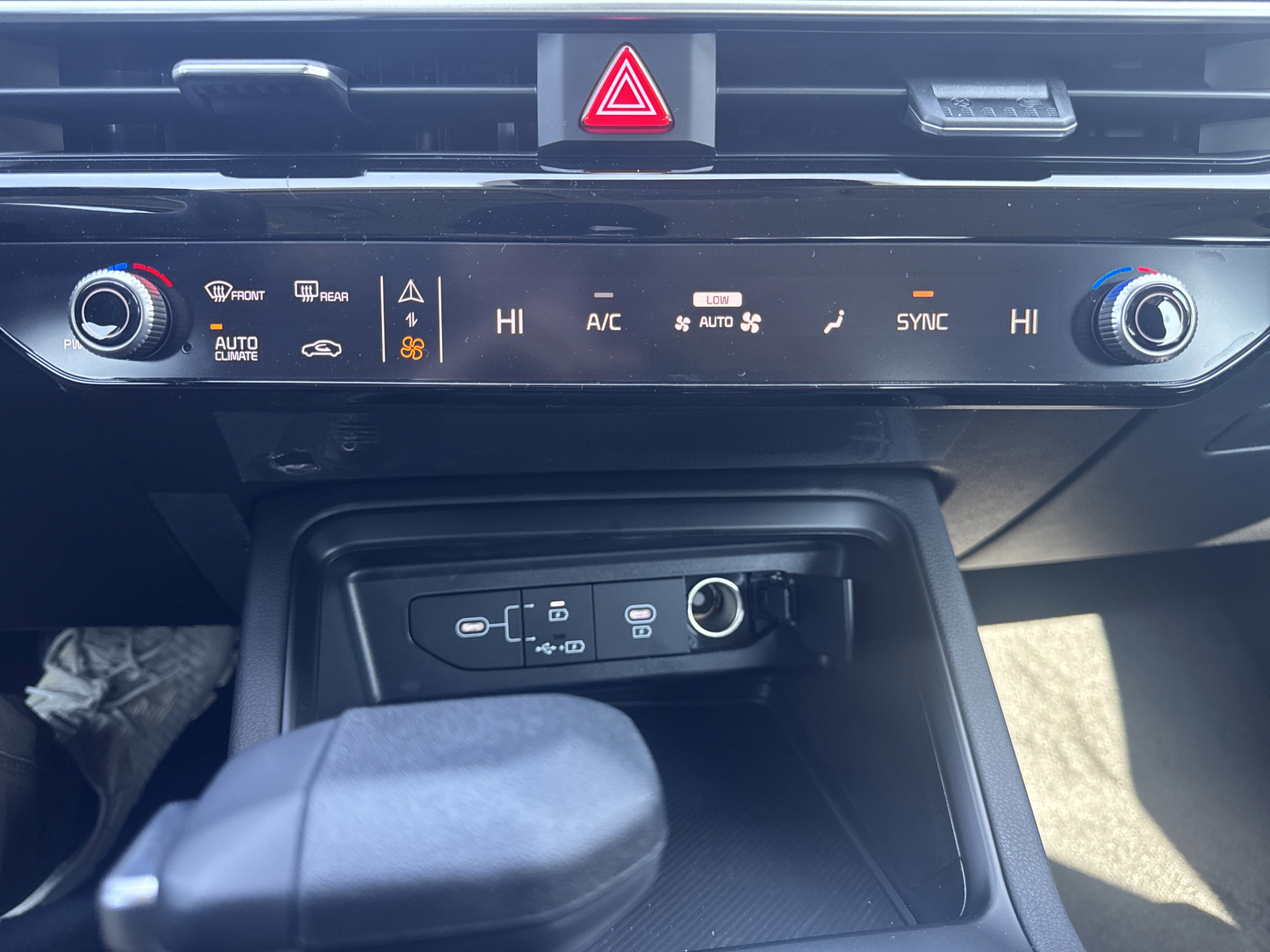New 2026 Kia K5 LXS FWD image 18