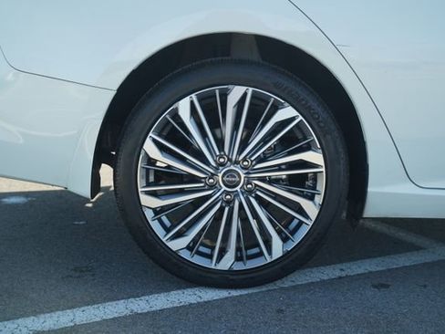 Used 2023 Nissan Altima 2.5 SL AWD/4WD image 43