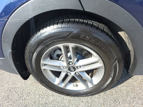 Used 2017 Hyundai Santa Fe Sport AWD/4WD image 10