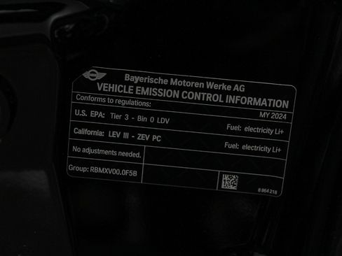 Certified 2024 MINI Cooper SE image 28