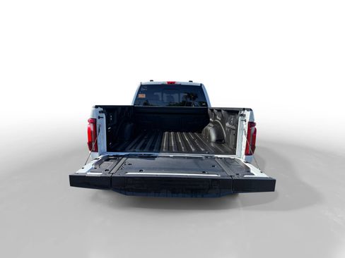 New 2025 Ford F150 Platinum w/ Equipment Group 702A High image 17