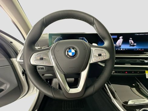 New 2026 BMW X7 xDrive40i image 11