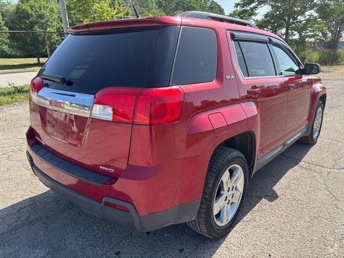 Used 2013 GMC Terrain SLE w/ Convenience Package AWD/4WD image 3