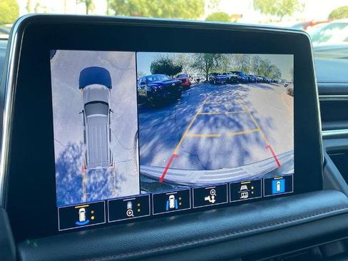 Used 2021 Chevrolet Tahoe RST w/ Luxury Package image 10