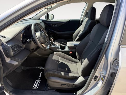 Used 2024 Subaru Outback Premium image 10