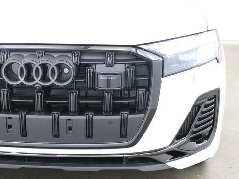 New 2026 Audi Q7 3.0T Prestige image 8