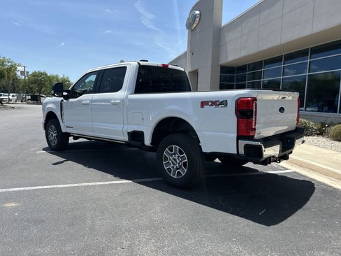 New 2025 Ford F250 Lariat w/ Lariat Ultimate Package image 5