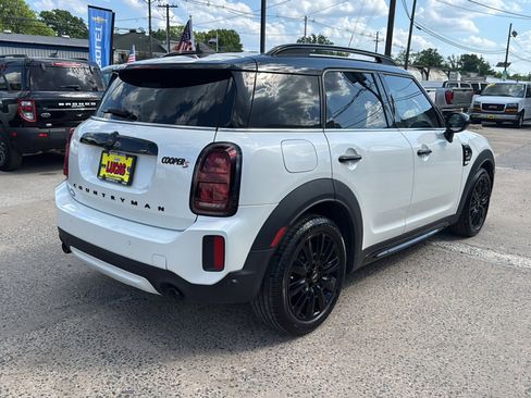 Used 2024 MINI Cooper Countryman S FWD image 5