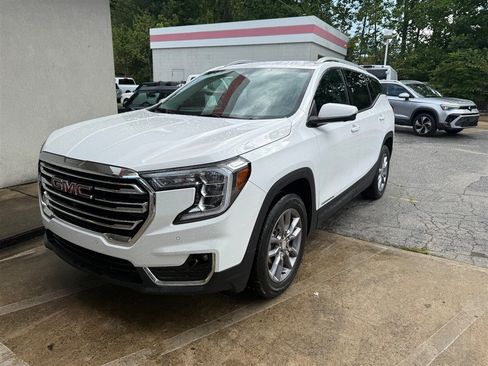 Used 2022 GMC Terrain SLT w/ Tech Package AWD/4WD image 18