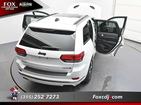 Used 2020 Jeep Grand Cherokee Limited X image 37