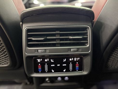 Used 2022 Audi SQ8 Prestige w/ Prestige Package image 18