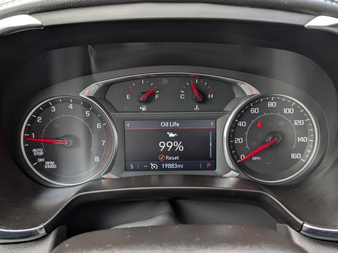 Certified 2025 Chevrolet Blazer LT AWD/4WD image 17