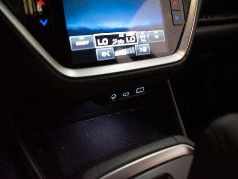 Certified 2024 Subaru Crosstrek 2.0i Premium AWD/4WD image 16