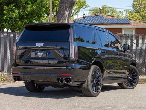 Used 2026 Cadillac Escalade V AWD/4WD image 25