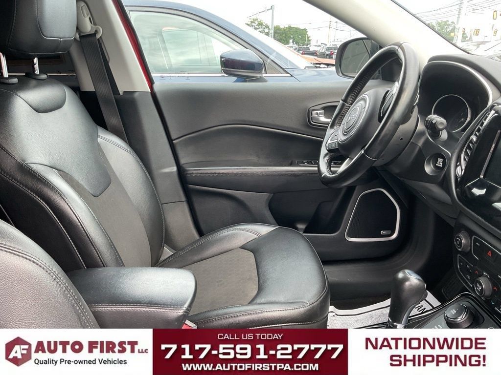 Used 2021 Jeep Compass Latitude w/ Sun and Sound Group AWD/4WD image 18