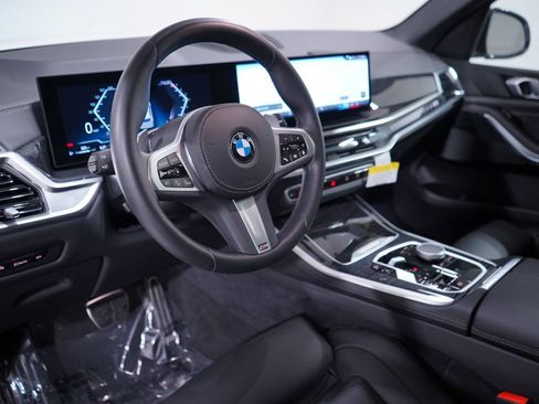Used 2026 BMW X5 sDrive40i w/ M Sport Package RWD image 6