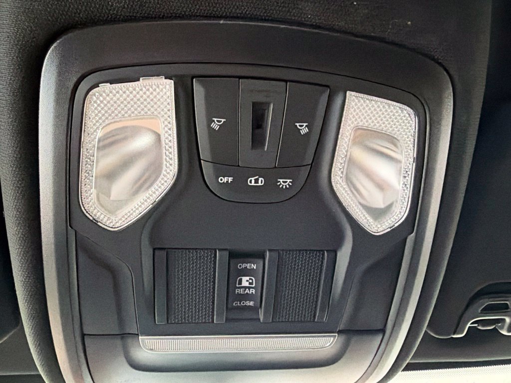 Used 2022 RAM 2500 Tradesman AWD/4WD image 24