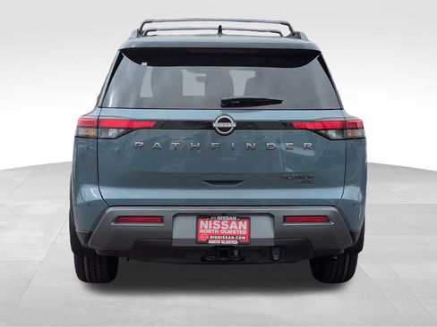 New 2026 Nissan Pathfinder Platinum image 11
