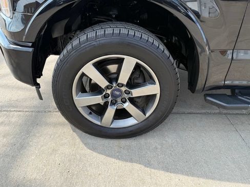 Used 2017 Ford F150 XLT w/ Equipment Group 302A Luxury AWD/4WD image 12