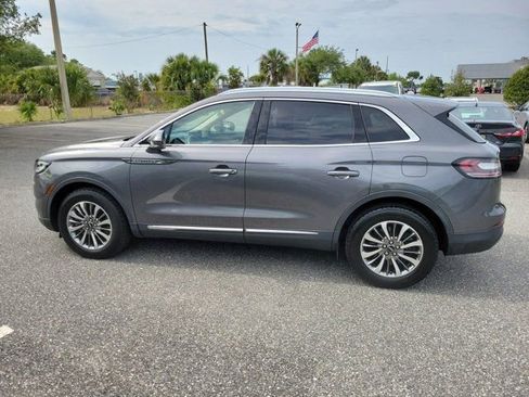 Used 2021 Lincoln Nautilus AWD w/ Equipment Group 101A image 13
