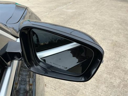 Used 2020 BMW 330i Sedan w/ Convenience Package image 15