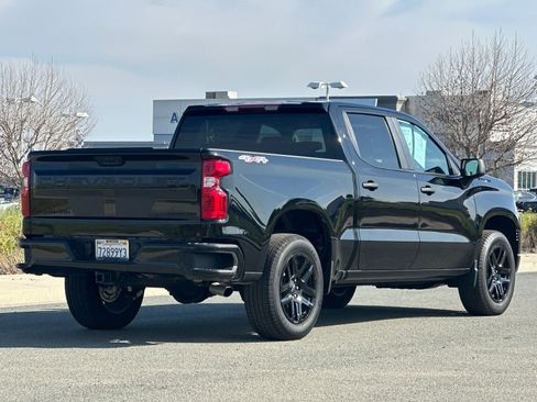 Used 2024 Chevrolet Silverado 1500 Custom w/ Rally Edition image 4