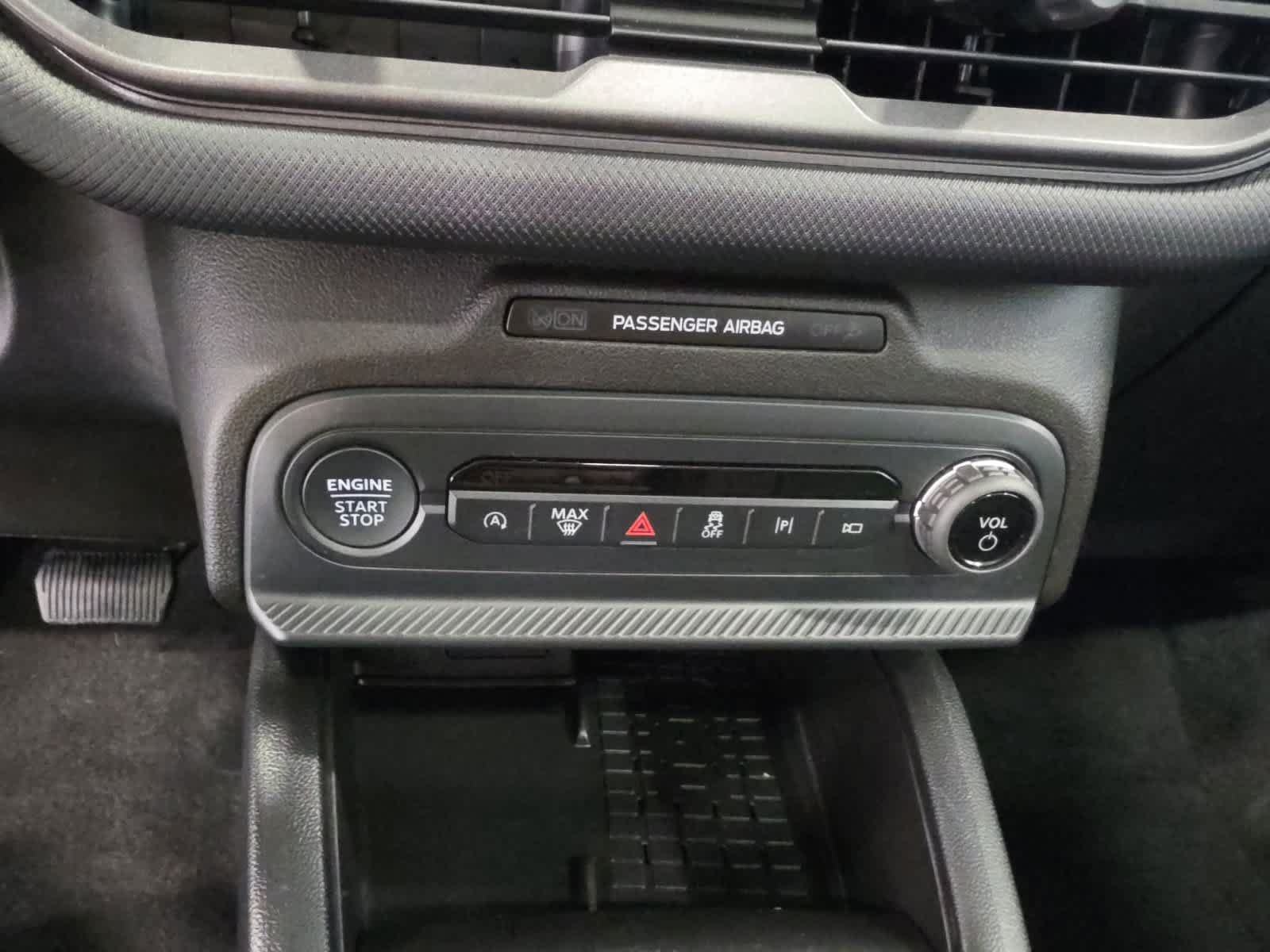 Used 2025 Ford Bronco Sport Outer Banks w/ Outer Banks Tech Package+ AWD/4WD image 31
