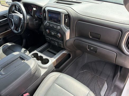 Used 2019 Chevrolet Silverado 1500 LT Trail Boss AWD/4WD image 27